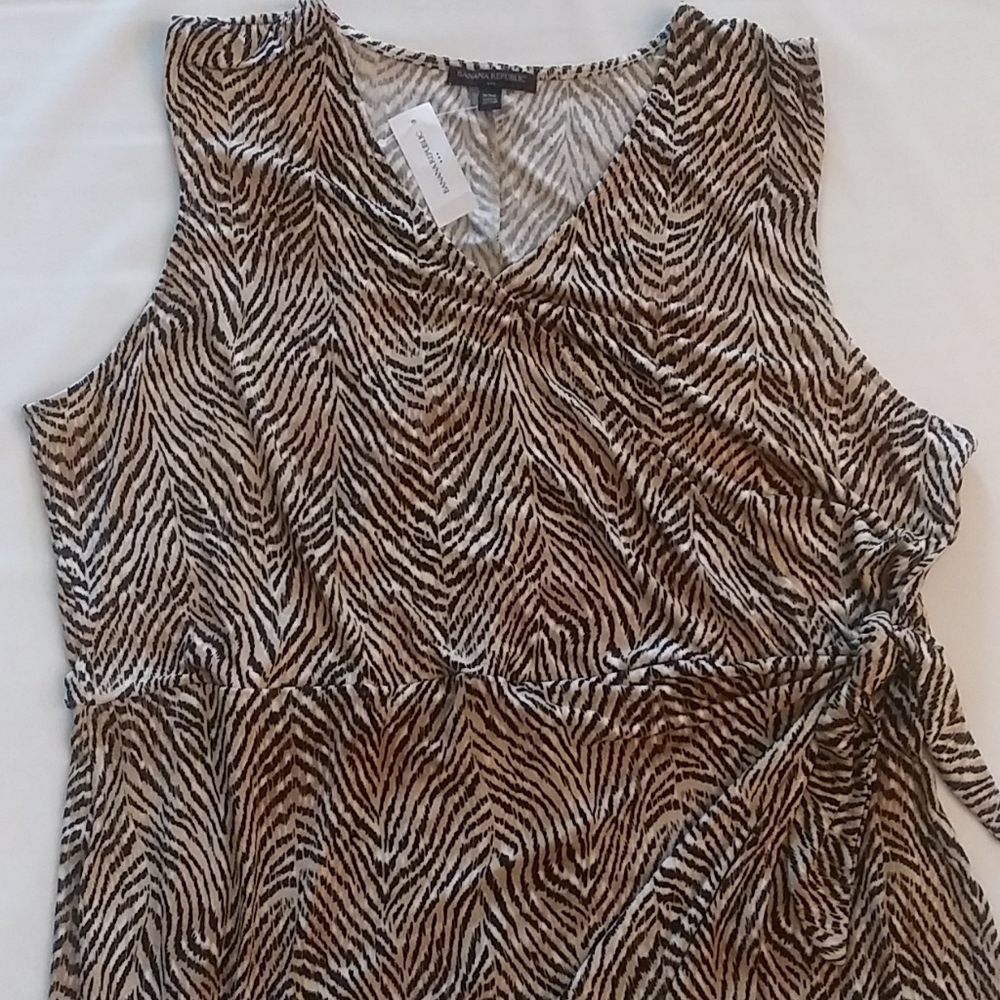 Banana Republic Sexy Tie- Knot Wrap Dress. Animal Print Sz: XXL - Picture 4 of 7